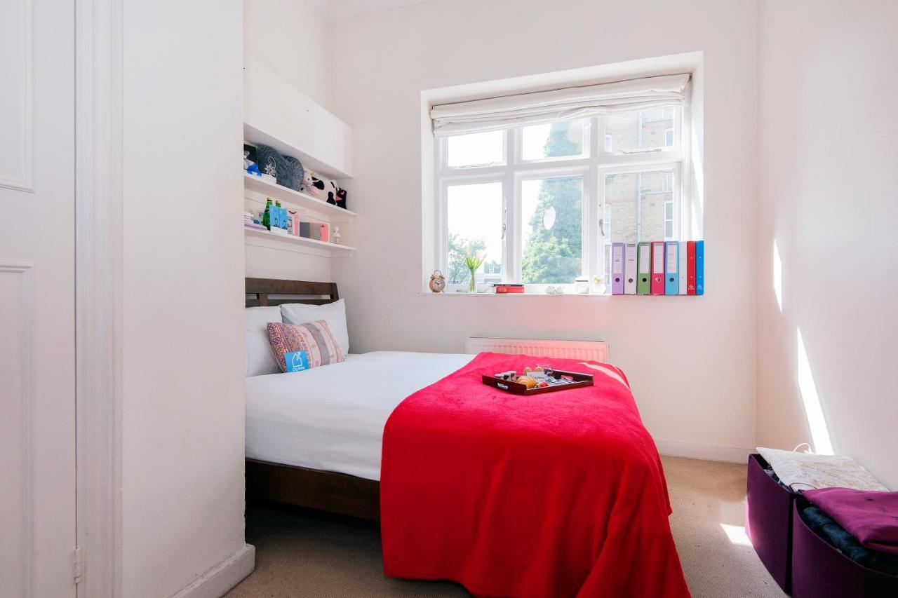 Bright Gratton Road Apartment London Exterior photo